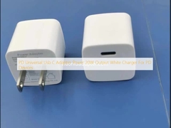 PD Universal USB C Adaptor Daya 20W Output White Charger Untuk Perangkat PD